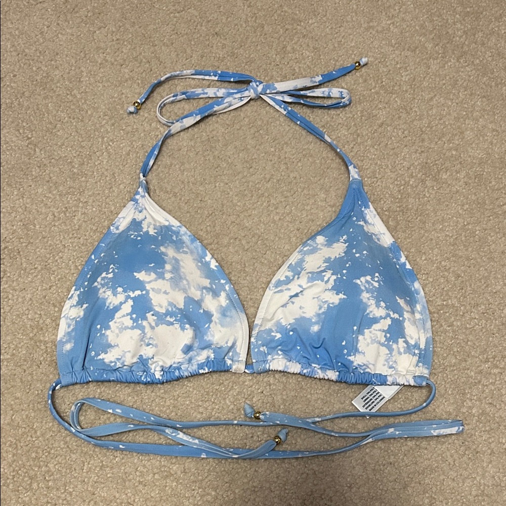 2/$25 Vineyard Vines Triangle Bikini Top